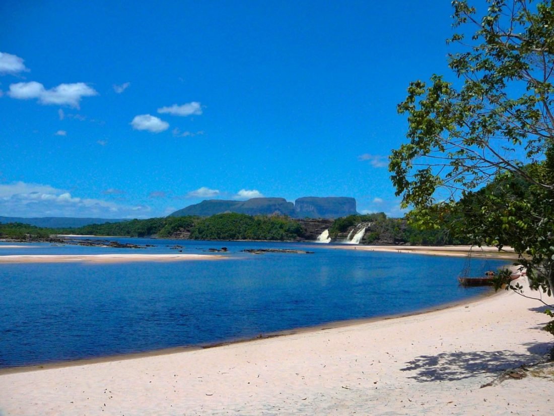 Ecotourism _ Escape travel _ Venecuela _Kainaima National Park _ Escaperies